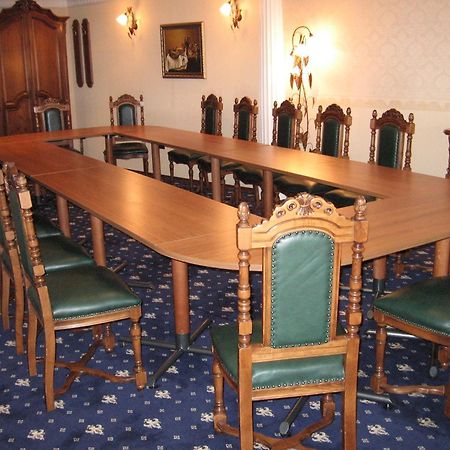 Grand Hotel London Varna Eksteriør bilde The table of the Landtag of the Free State of Saxony