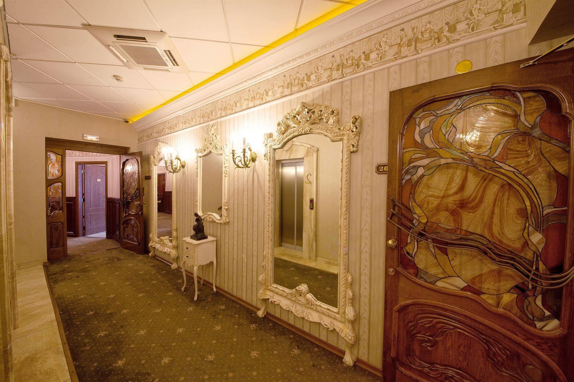 Grand Hotel London Varna Eksteriør bilde Interior of the hotel